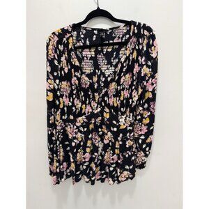 Torrid Long Sleeve Gauze Smocked Floral‎ Top Size 0